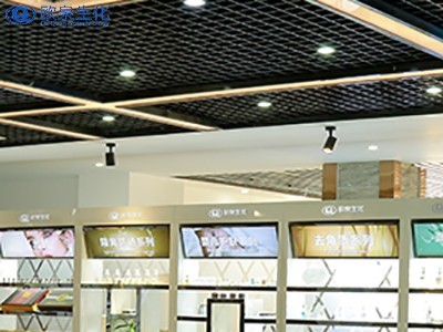 化妝品店為何不能征服消費者？